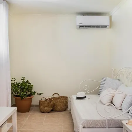 The Olive Tree Дом отдыха