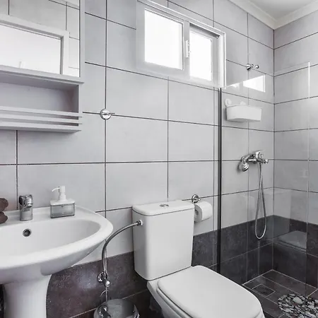 The Olive Tree Аргостолион